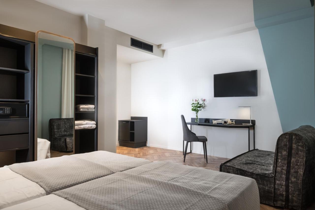 Athens One Smart Hotel Ngoại thất bức ảnh